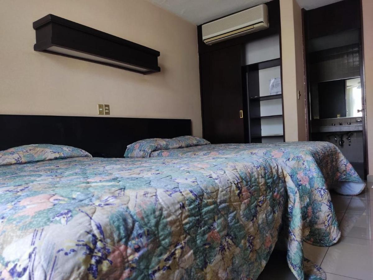 Hotel Mary Celaya 셀라야 외부 사진
